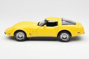 Chevrolet Corvette C3 Rumen UT Models 1:18 21074 Kovina – slika 4 od 8