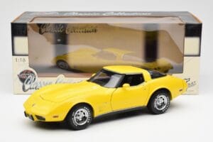 Chevrolet Corvette C3 Rumen UT Models 1:18 21074 Kovina – slika 8 od 8