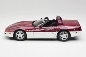 Chevrolet Corvette C4 Indy 500 Pace Car Maisto 1:18 56011 Kovina – slika 4 od 8