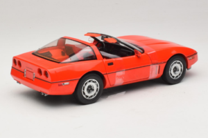 Chevrolet Corvette C4 Larry Sellers Big Lebowski Movie Car GreenLight 1:18 13533 Kovina – slika 2 od 6