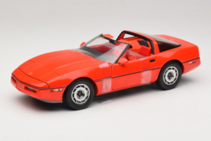 Chevrolet Corvette C4 Larry Sellers Big Lebowski Movie Car GreenLight 1:18 13533 Kovina