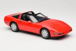 Chevrolet Corvette C4 Torch Red GT Spirit 1:18 GT537 Smola – slika 4 od 6