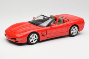 Chevrolet Corvette C5 Kabriolet Rdeč Bburago 1:18 3076 Kovina
