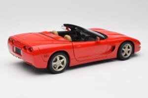 Chevrolet Corvette C5 Kabriolet Rdeč UT Models 1:18 21006 Kovina – slika 3 od 8