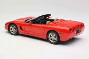 Chevrolet Corvette C5 Kabriolet Rdeč UT Models 1:18 21006 Kovina – slika 7 od 8