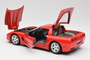 Chevrolet Corvette C5 Rdeč Bburago 1:18 3066 Kovina – slika 5 od 8