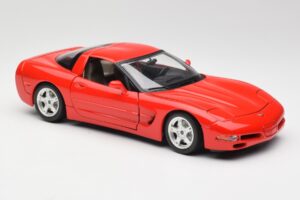 Chevrolet Corvette C5 Rdeč Bburago 1:18 3066 Kovina – slika 6 od 8