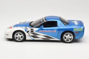Chevrolet Corvette C5 Pace Car Rolex 24 at Daytona 1999 UT Models 1:18 39944 Kovina – slika 4 od 8
