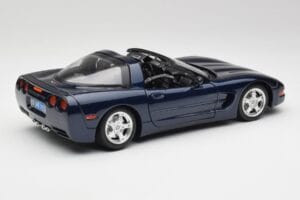 Chevrolet Corvette C5 Nassau Modra Bburago 1:18 30166 Kovina – slika 3 od 8