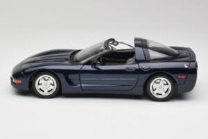 Chevrolet Corvette C5 Nassau Modra Bburago 1:18 30166 Kovina – slika 4 od 8