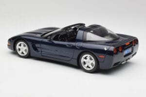 Chevrolet Corvette C5 Nassau Modra Bburago 1:18 30166 Kovina – slika 7 od 8