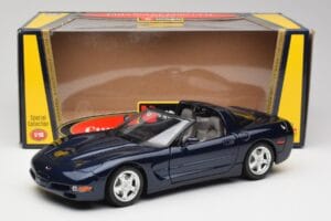Chevrolet Corvette C5 Nassau Modra Bburago 1:18 30166 Kovina – slika 8 od 8