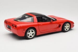Chevrolet Corvette C5 Targa Rdeč UT Models 1:18 21001 Kovina – slika 3 od 8