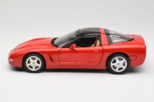 Chevrolet Corvette C5 Targa Rdeč UT Models 1:18 21001 Kovina – slika 4 od 8