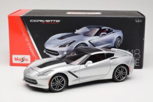 Chevrolet Corvette C7 Srebrna Maisto 1:18 38132 Kovina – slika 8 od 8