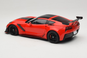 Chevrolet Corvette C7 ZR1 Torch Red IXO 1:18 18RDC243-FO Kovina – slika 7 od 8