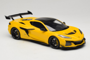 Chevrolet Corvette C8 ZR1 Rumen GT Spirit 1:18 GT528 Smola – slika 4 od 6
