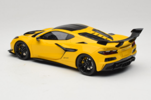 Chevrolet Corvette C8 ZR1 Rumen GT Spirit 1:18 GT528 Smola – slika 5 od 6
