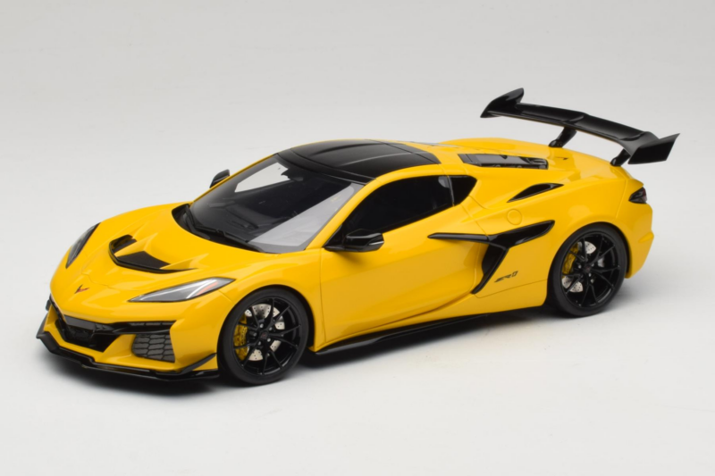 Chevrolet Corvette C8 ZR1 Rumen GT Spirit 1:18 GT528 Smola