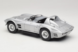 Chevrolet Corvette Grand Sport Srebrn Fast & Furious Greenlight 1:18 12842 Kovina – slika 5 od 6
