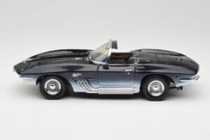 Chevrolet Corvette Mako Shark Motormax 1:18 73102 Kovina – slika 4 od 8