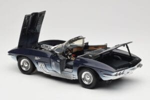 Chevrolet Corvette Mako Shark Motormax 1:18 73102 Kovina – slika 5 od 8