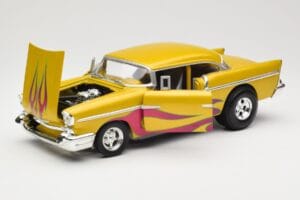Chevrolet Custom Rumen s Plamenom Hot Wheels 1:18 21356 Kovina – slika 2 od 8