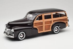 Chevrolet Fleetmaster Woody Črna & Wood Panels Maisto 1:18 43697545B Kovina
