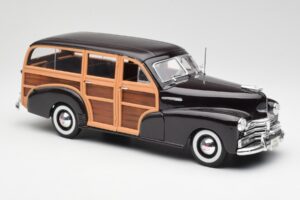 Chevrolet Fleetmaster Woody Rjava Maisto 1:18 36854 Kovina – slika 6 od 8