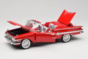 Chevrolet Impala Kabriolet Rdeč Welly 1:18 9864W Kovina – slika 2 od 8