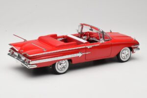 Chevrolet Impala Kabriolet Rdeč Welly 1:18 9864W Kovina – slika 3 od 8