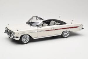 Chevrolet Impala Kabriolet Bela Sun Star 1:18 3405 Kovina