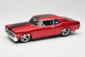 Chevrolet Nova SS Coupe Rdeč Maisto 1:18 31083-M1 Kovina