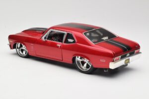 Chevrolet Nova SS Coupe Rdeč Maisto 1:18 31083-M1 Kovina – slika 7 od 8