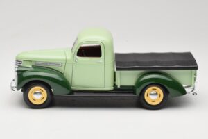 Chevrolet Pickup Zelena Solido 1:18 8063 Kovina – slika 4 od 8
