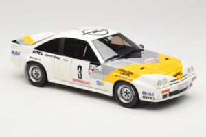 Opel Manta 400 Group B Rally Tour de Corse 1984 S Chevrolet G30 Servisnim Vozilom Otto 1:18 OT491 Smola – slika 13 od 13