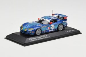 Chrysler Viper GTS-R #52 S. Belloc / F. Cochet / T. Treluyer 24 Hours of Le Mans 2002 Minichamps 1:43 499921452 Kovina – slika 2 od 4