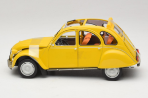 Citroen 2CV 6 Club Mimosa Yellow Norev 1:18 181496 Kovina – slika 3 od 6