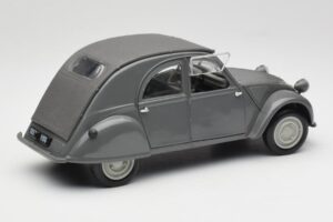 Citroen 2CV A Siv Tchibo 1:18 49418 Kovina – slika 3 od 8