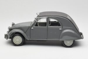 Citroen 2CV A Siv Tchibo 1:18 49418 Kovina – slika 4 od 8