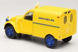 Citroen 2CV Fourgonnette Michelin Bibendum Norev 1:18 181502 Kovina – slika 5 od 6