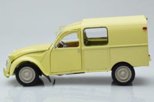 Citroen 2CV Furgonette AK350 Pastis Rumena Norev 1:18 181488 Kovina – slika 4 od 8
