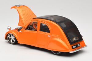 Citroen 2CV Oranžen Maisto 1:18 31321 Kovina – slika 5 od 8