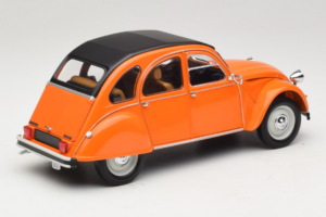 Citroen 2CV Oranžna Minichamps 1:18 150111504 Kovina – slika 3 od 8