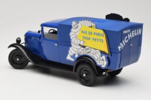 Citroen C4 F Pas de Pneus Trop Petit Moder Solido 1:18 151235-00 Kovina – slika 7 od 8