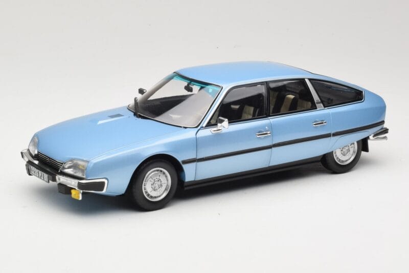 Citroen CX 2400 GTi Regate Blue Norev 1:18 181521 Kovina