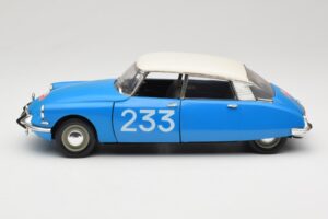 Citroen DS #233 Rally Modra Solido 1:18 8034 Kovina – slika 4 od 8