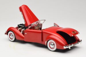 Cord 812 Kabriolet Rdeč American Muscle 1:18 32158 Kovina – slika 5 od 8