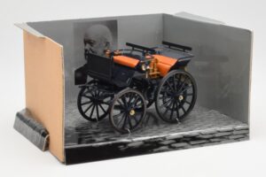 Daimler Motorkutsche 1886 Minichamps 1:24 B66040002 Kovina – slika 2 od 4
