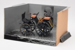 Daimler Motorkutsche 1886 Minichamps 1:24 B66040002 Kovina – slika 3 od 4